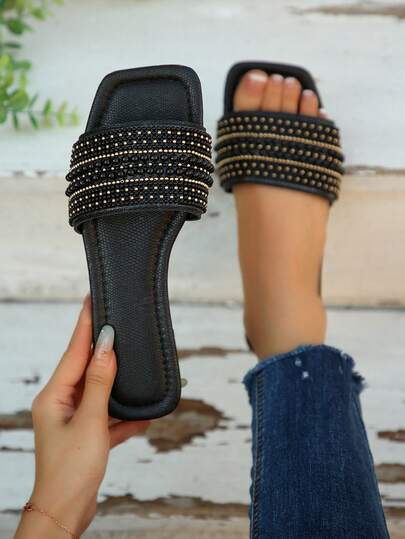 New Women's Slip-On Slippers, Rhinestone Decorated, High-End Fashion, Lightweight, Casual, Beach Sandals