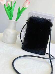 Pluszowa torebka na telefon przez ramię / mała torebka przez ramię / torba na ramię / saszetka do przechowywania / kosmetyczka. Wykonana z wysokiej jakości pluszu, lekka i niezwykle miękka torba zapewnia wygodę noszenia, mieszcząc smartfony, szminki, chusteczki i inne niezbędne rzeczy. Idealna na imprezy, koncerty lub codzienne zakupy, do pracy, na plażę, w podróż, na wydarzenia towarzyskie, jako prezent dla przyjaciół, ukochanej osoby, rodziny, kolegów z klasy, na święta, Święto Dziękczynienia, prezent noworoczny. - Wielokolorowe - Zobacz 4