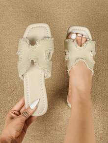 女士时尚平底防滑拖鞋，春夏沙滩装 - 米色 - 查看 17