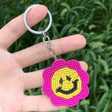 New Small Daisy Beaded Keychain, Bohemian Fashion Sunflower Rice Bead Pendant, Bag Accessories - White - View 8
