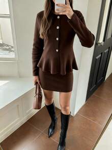 两件套女士优雅针织开衫和迷你裙套装，休闲通勤时尚装扮，秋冬季 - 棕色 - 查看 3