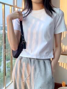 夏季新款修身短款露脐上衣，修身圆领短袖T恤 白色休闲款 - 白色 - 查看 2