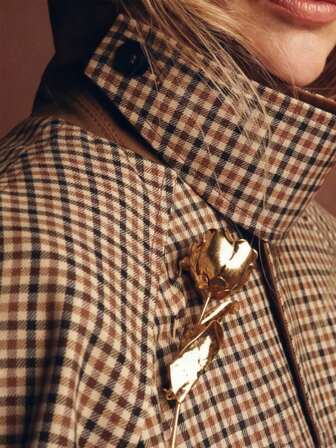 ZAA Rose Brooch, Suit Jacket Accessories, New Autumn And Winter Three-Dimensional Layered Rose Brooch, Cardigan Brooch Petal Chest Flower, Simple And Elegant Women's Jewelry, Windbreaker Decoration, Alloy Brooch