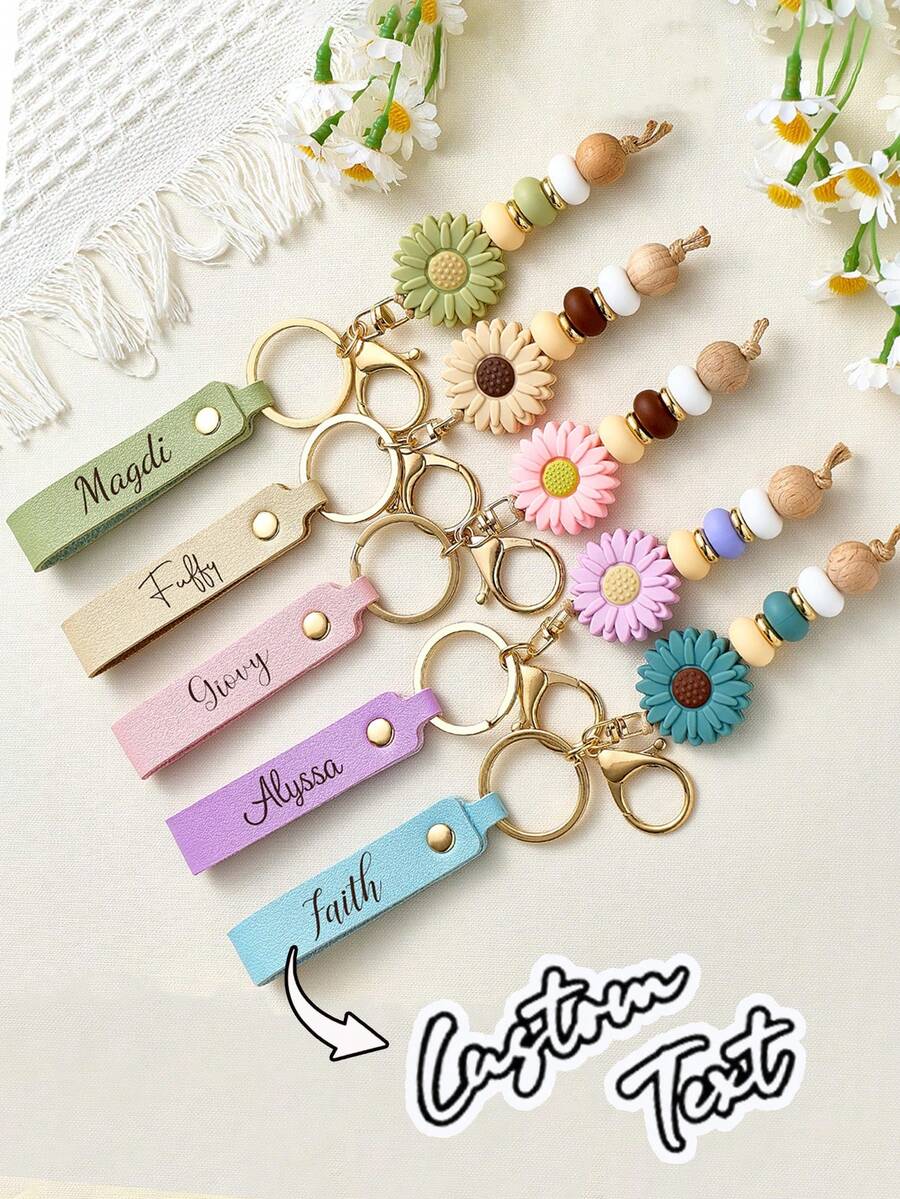 Customized Personalized Keychain, Daisy Keychain, Daisy Beaded Keychain, Faux Leather Keychain, Flower Girl Gift, Teacher Gift, Birthday Gift, Beaded Keychain, Key Accessories, Valentine's Day Gift, Car Accessories, School Supplies, Cute Gothic Style