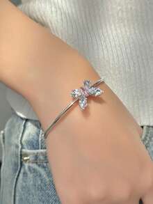 1 Peça Pulseira de Bracelete de Borboleta de Prata com Incrustação de Cobre e Zircônia Cúbica, Design de Luxo e Alta Qualidade para Mulheres