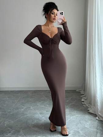 女士纯色蕾丝长袖紧身连衣裙