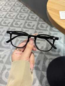 1 副男士黑色方形铆钉眼镜，PC材质，Y2K风格，手机配件，男士眼镜，假眼镜，透明眼镜，男士眼镜，圣诞节配件，万圣节特辑，适合日常办公通勤，返校季，游戏，派对造型，校园学习。 - A - 查看 3