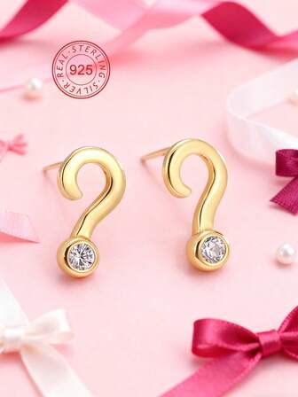 Artepollo Pendientes hipoalergénicos de plata de ley 925 para niña | Pendientes de tuerca con forma de signo de interrogación chapados en oro de 14K con circonita cúbica | Conjunto de joyas de oro ligero, duradero y lindo | Resistente a la decoloración, ideal para uso diario o festividades | Regalo de cumpleaños, Año Nuevo para niñas, amigas