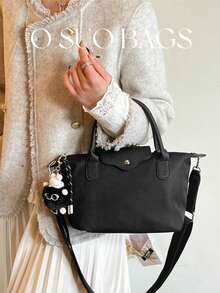 新款冬季迷你时尚手提包，采用撞色设计，防水尼龙材质，有单肩包、方包和蔬菜篮三种款式可选，适合通勤、聚会和约会等场合。尺寸：长 12.6 英寸 x 宽 4.3 英寸 x 高 7.9 英寸 - 黑色 - 查看 5