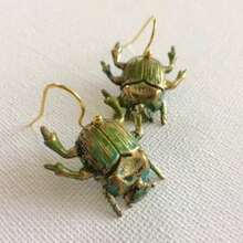 A Pair Of Vintage Distressed Gold Scarab Earrings Women's Niche Design Insect Shape Earrings Personalized Bohemian Jewelry - Vàng - Xem 4