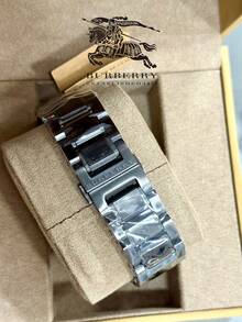 Burberry Men's Watch Stainless Steel Gray Strap With Gray Dial The City - Black - View 9