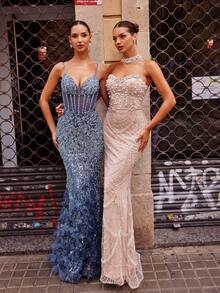 Faeriesty 女士优雅正式晚礼服，配有精致的细肩带、迷人的美人鱼廓形和精美的贴花细节——完美适用于婚礼、红毯活动、慈善晚宴、正式晚宴、情人节派对等场合。 - 藏蓝色 - 查看 2