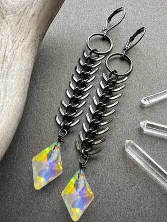 1件装 时尚仿彩虹月光石脊椎链合金枪黑色耳环，适合女性、派对和音乐节佩戴，2026新款首饰