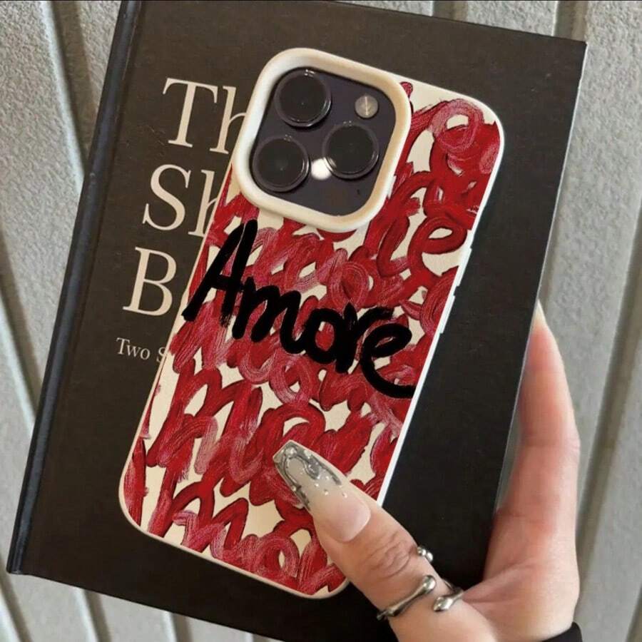 1pc TPU Material Red Artistic Graffiti "Amore" Letter Pattern Phone Case Compatible With IPhone 17 Pro Max/17/16 Pro Max/15/13/12/11, S20 FE/A15/S24/A55, Redmi Note 11/Note 12/Note 13 Pro, Full Coverage Anti-Drop Soft Protective Phone Cover - White - View 1