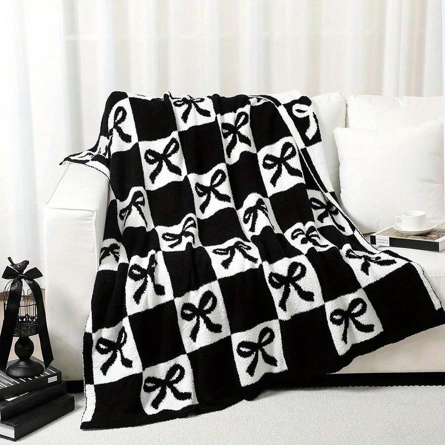 Coquette Pink Bow Blanket - Soft, Collegiate Chic Flannel, Ideal For Dorm Room, Spring Decor, Girly Gift For Birthday Anniversaries, Valentine's Day, Thanksgiving, Christmas, Halloween, Wedding, New Year Gifts Provide, Ideal Gifts For Her, Him, Family Members, Boyfriends, Girlfriends, Fathers, Family Members, Mothers, Lovers, Daughters, Sons, Grandfathers, Grandmothers, Friends, Classmates And Pets. Sofa, Bed, Car, Bedroom, Living Room, Office, Outdoor Camping, Beach, Wall Decoration, Bedroom Decor, Halloween Blanket, Fall Decor, Fall Decorations For Home, Christmas Party Theme Blanket, Christmas Decor, Office Decoration - Màu 3 - Xem 1