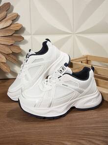 1 Pair Women's Thick Sole Chunky Sneakers, Fashion Breathable Versatile New Platform Lightweight Casual Lace-Up Low-Top Shoes - Black and White - View 2