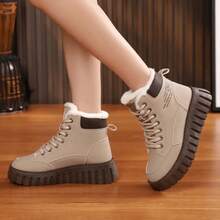 2025 New Spring/Autumn Women Thick Sole Boots, White Side Zipper Round Toe Short Boots, British Style Motorcycle Boots, Snow Boots, Khaki - 卡其色 - 查看 2
