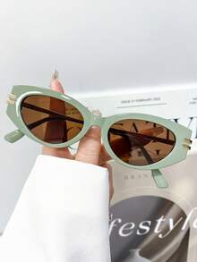 新款时尚复古金属猫眼百搭男女通用眼镜，高品质，适合旅行、T台走秀、海滩、休闲、个性化定制、日常佩戴、派对、节日等场合，椭圆形镜框 - 彩色 - 查看 10