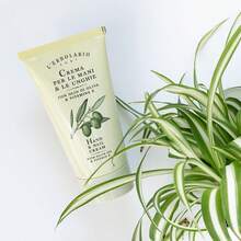 Crema para manos y uñas LErbolario L'erbolario - con aceite de oliva y vitamina E - mantiene la elasticidad y previene enrojecimiento y agrietamiento, libre de crueldad - 2.5 oz - 1 - Ver 3