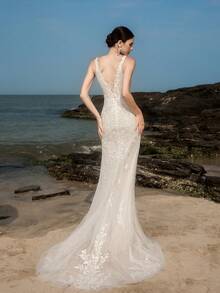 Elasola HEARBOBO Elegant Sleeveless Deep V Neck Long White Wedding Dress With Contrast Mesh Details Boho Classy Vacation Bridal Gown - White - View 4