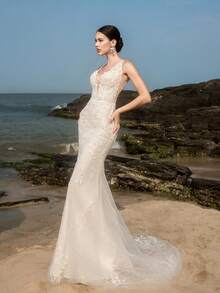 Elasola HEARBOBO Elegant Sleeveless Deep V Neck Long White Wedding Dress With Contrast Mesh Details Boho Classy Vacation Bridal Gown - White - View 5