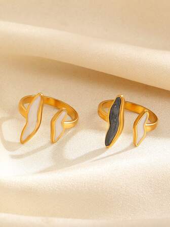 1枚时尚简约不对称双色滴釉闪电不锈钢开口戒指，适合女性日常及度假佩戴，是日常送礼的理想之选。