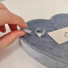 锆石水钻麦穗耳夹，时尚耳环，适合无耳洞女性佩戴，简约设计