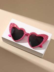 一副复古大框水钻心形猫眼眼镜，适合夏季海滩篝火派对、送礼、复古街头风、驾驶、防晒、户外旅行、派对、舞台表演、配饰、海滩防晒、情人节、婚礼新娘装扮、节日装扮、生日派对眼镜配饰 - 彩色 - 查看 8