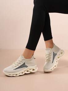 Women Breathable Knit Lightweight Cushioning Hollow Out Sole Lace-Up Sneakers Geometric Pattern Round Toe Low Top Platform Heel Running Shoes Casual Style Women Daily Walking Outdoor Spring Summer Beige Fabric Athletic Sneakers - Apricot - View 12