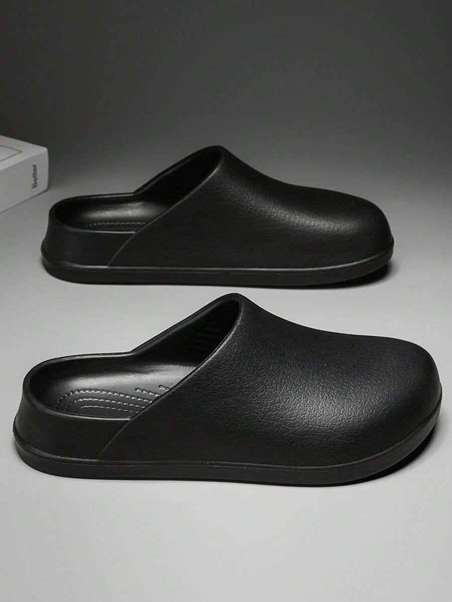 Sandalias de pareja para vacaciones en la playa, de suela gruesa, ligeras y antideslizantes, con suela suave para hombres. Pantuflas antiolores y sin deslizamiento, zuecos de slip-on para hombres - Negro - Ver 1