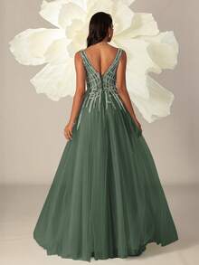 VIPGIRL Elegant Green V-Neck Sequin Sheer Formal Evening Gown, High Slit A-Line Ballgown, Women Long Sleeveless Mesh Dress - Dark Green - View 2