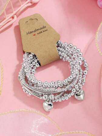 8件套个性化简约CCB串珠合金爱心吊坠弹力绳女士手链套装，适合作为情人节礼物、母亲节礼物，送给妈妈、母亲、母亲节礼物