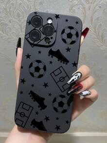 Funda para iPhone con temática futbolística apta para iPhone 16E, 15, 14, 13, 12 y 11/X/XR/XS MAX, MINI, Pro, PLUS y Pro MAX. Compatible con Samsung S24 Ultra/S23 FE/S22 Plus/S21/S20/A55/A54/A35/A34/A32/A25/A24 y otros modelos. Fabricada con material TPU, esta funda protectora ofrece absorción de impactos, resistencia a caídas y protección contra manchas, lo que la convierte en una opción esencial para uso personal o para regalar. Perfecta para San Valentín, Halloween, Navidad, Año Nuevo y todas las ocasiones festivas. - Negro - Ver 1