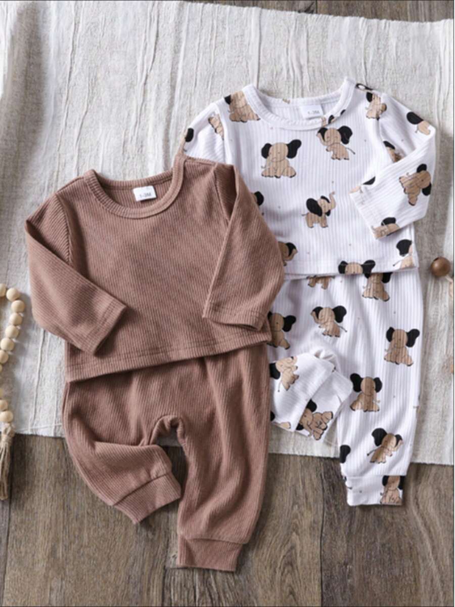2 套男婴经典圆领罗纹纯色长袖上衣和松紧袖口裤子套装 + 大象印花圆领长袖上衣和松紧袖口裤子套装，秋冬
