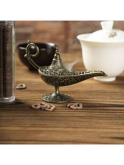 An Ancient Decorative Accessory, A Golden Incense Handheld Vessel, Multi-Purpose Handcrafted, Integrated And Exquisite, Old-Fashioned Decoration, Candlestick Gift, Decoration For The Concierge Room, Research Room, Office, Bedroom, Bedroom And Coffee Table.