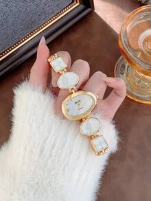1件女款金色合金不對稱手鍊手錶，時尚阿拉伯數字錶盤，石英機芯，可調節錶帶，適合日常裝飾 - 白色 - 查看 2