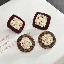 Vintage Leopard Print Inlaid Zirconia Coffee Color Round Stud Earrings, Fashionable Elegant Luxurious Earrings, Autumn/Winter