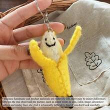 1个毛毡蔬果模型装饰吊坠，可作钥匙扣、包包挂饰、礼品、派对餐桌装饰、摄影道具，可定制Logo，适用于超市/酒吧/橱窗展示、家居/阳台/花园装饰、DIY配件 - 彩色 - 查看 19