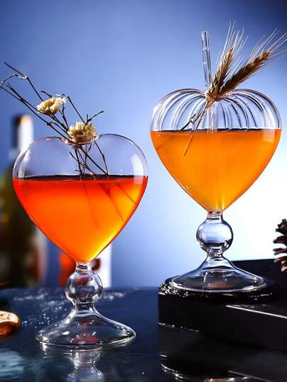 1pc Elegant Romantic Heart-Shaped Crystal Cocktail Glass - Perfect For Juices And Whiskey - Ideal Home Bar Accessory And Party Gift [No Straw]