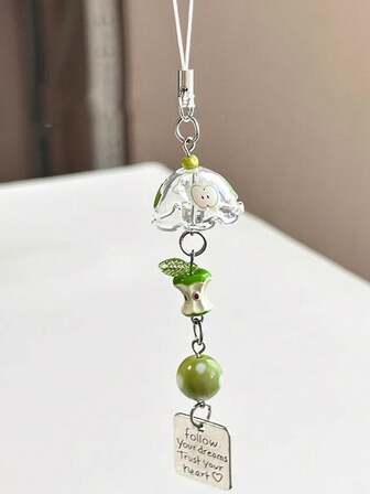 1个手工制作的幸运串珠风铃，青苹果吊坠，相机/手机钥匙扣挂件
