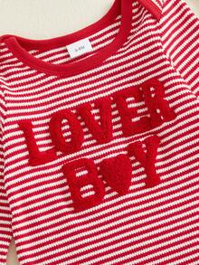 Conjunto de bebé niño para el Día de San Valentín con letras y corazones bordados a rayas de manga larga de punto gofre, mono, ropa infantil de primavera, sombrero - Rojo - Ver 4