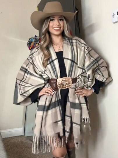 1 pieza Poncho con flecos estilo boho y cuadros para mujer - Chal/Abrigo de tartán oversize, prenda exterior de moda cálida y elegante para otoño e invierno