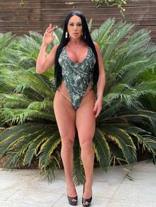 Printed Swimsuit With Shoulder Straps - SHMODAS - 綠葉 - 查看 4