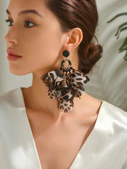 1 Pair Exaggerated Sexy Leopard Print Women's Fabric Flower Tassel Earrings Fashion Statement Jewelry For Winter Party Prom Holiday Gift