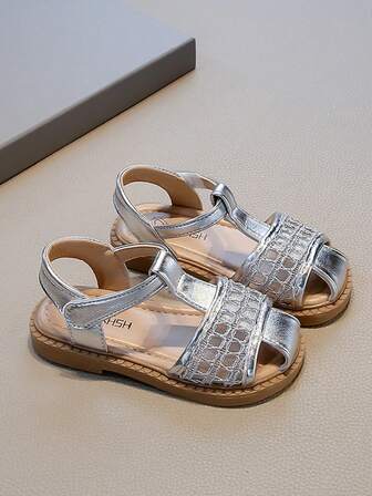 2026夏季新款女童凉鞋，韩版，软底，舒适编织公主鞋