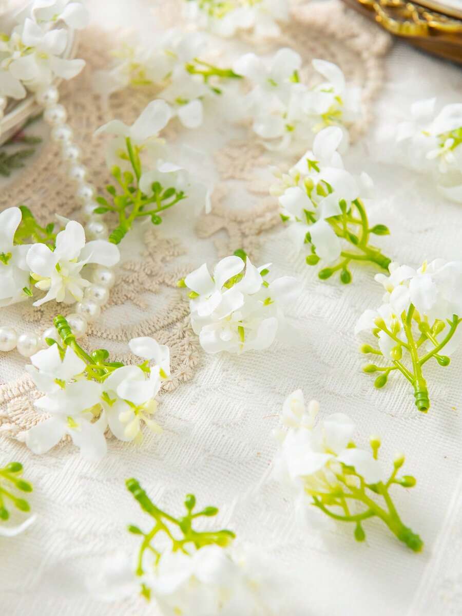 10/2500pcs Artificial Mini Flower Heads, Fake Flowers, Suitable For Home Decor, Wedding Decor, Wedding Table Decor, Spring Home Decor, Room Decor, Balcony Decor, Kitchen Decor, Dining Room, Bedroom Accessories, Living Room Decor, Party Decor, Bridal Bouquet, Birthday Party, Wall Decor, House Decor, Birthday Gift, Outdoor Garden Decor, Valentine's Day And Other Occasions. - White - View 1
