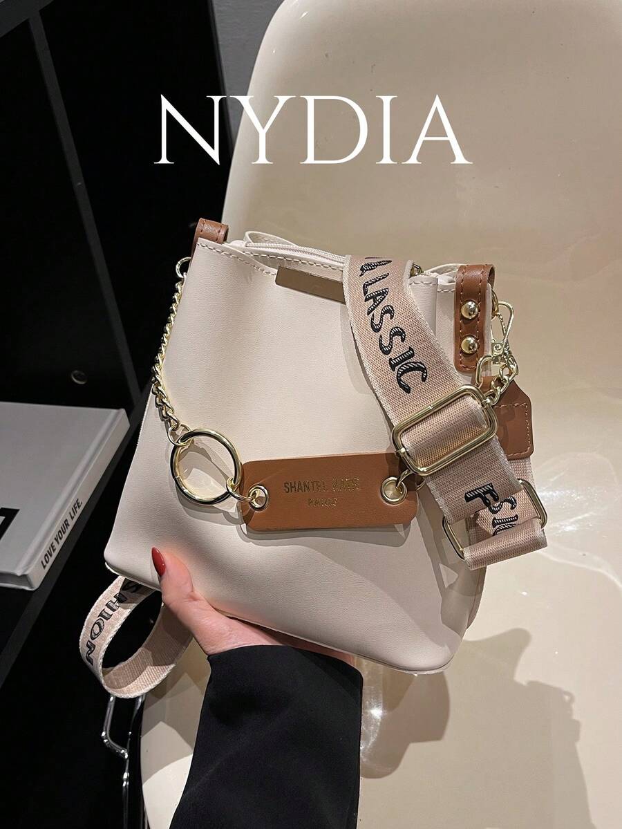 字母圖案鏈條裝飾方包 - 米色 - 查看 1