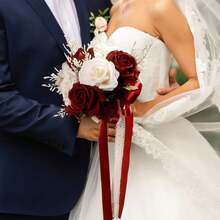 باقات زفاف بوهيمية للعروس والوصيفات، وردات اصطناعية باللون الأحمر والشمبانيا لديكور حفل الزفاف، باقات عروس وترتيبات زهور لزينة المنزل وطاولات الوسط، وردات اصطناعية للرمي في حفل الزفاف المدني واكسسوارات عيد الحب - الأحمر - مشاهدة 2