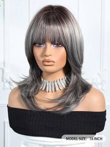 18英寸优雅灰色长卷发假发，带挑染和刘海 - 深色发根至浅色发尾，合成纤维材质，适合女性日常、派对、节日、旅行、万圣节、圣诞节、新年、狂欢节、音乐节、角色扮演等各种场合，是送给女孩的理想礼物，也是夏季毕业季的完美礼物，现成的礼物之选，万圣节圣诞节礼物。 - 灰色 - 查看 6