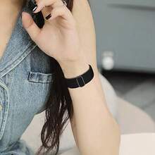 20mm Breathable Woven Strap, Suitable For Sams Ung Galaxy Watch 6/5/4 40mm 44mm/Watch 5 Pro 45mm/Watch 6/4 Classic 43mm 47mm 42mm 46mm/Active 2/Active/Watch 3 41mm/Hua Wei Watch GT3/Huami Amazfit GTS 3/Garmin Elastic And Stylish Sports Strap, Solid Color Replacement Strap, Perfect For Outdoor Sports And Daily Wear - 20mm - View 3